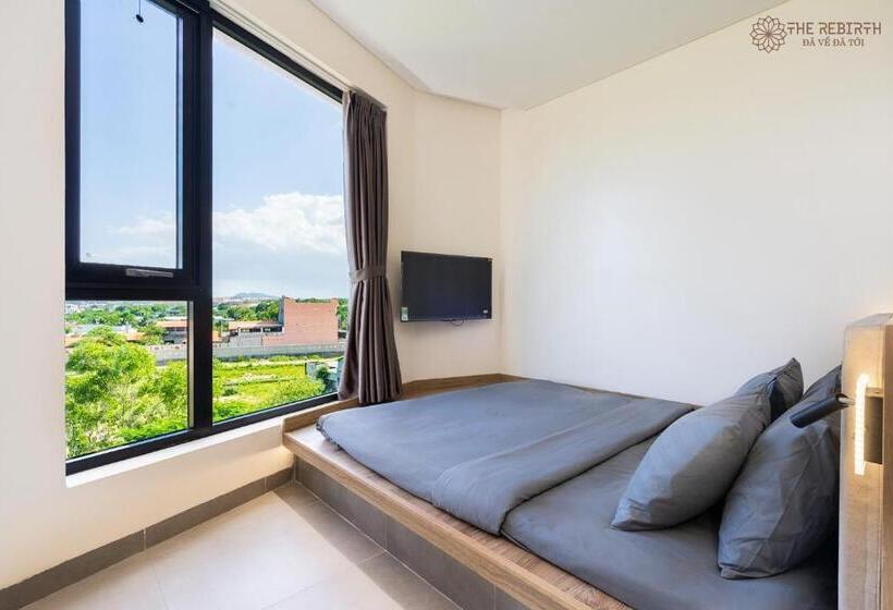 آپارتمان 1 خوابه با چشمانداز دریا, The Rebirth Apartment Binh Chau Ho Tram