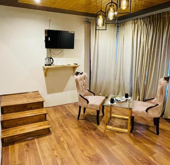 デラックスルーム, Thiksay Organic Resort And Retreat