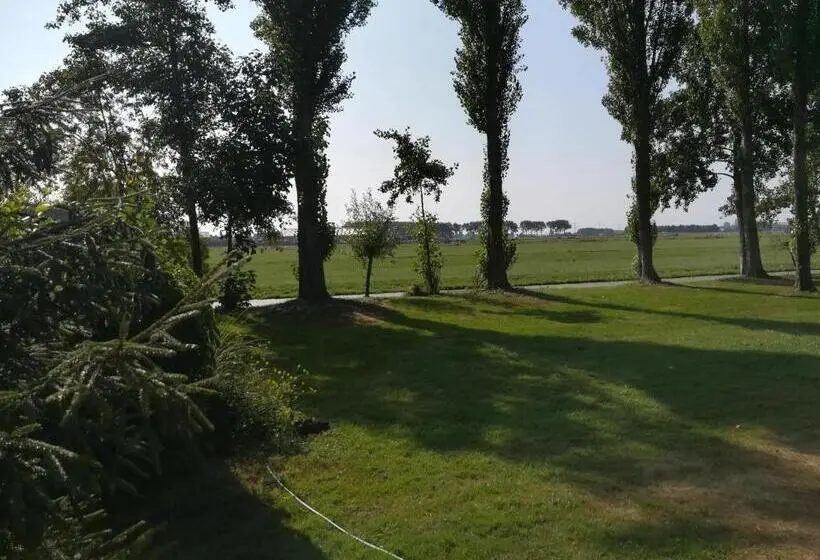 Huoneisto 1 Makuuhuone Pohjakerros, Appartement De Molshoop Ii