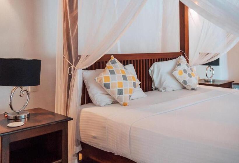 Люкс Вид на Бассейн, Amara Villa
