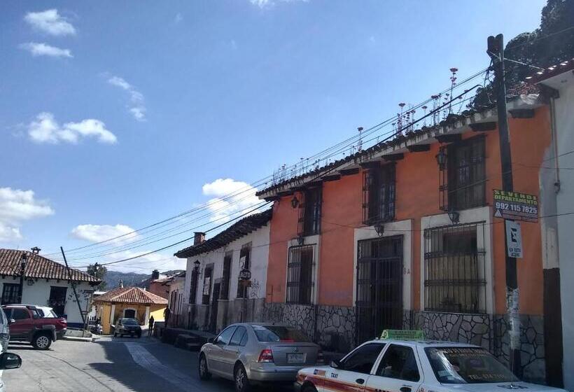 تختخواب در اتاق مشترک, Habitación Cuádruple En Casa Compartida