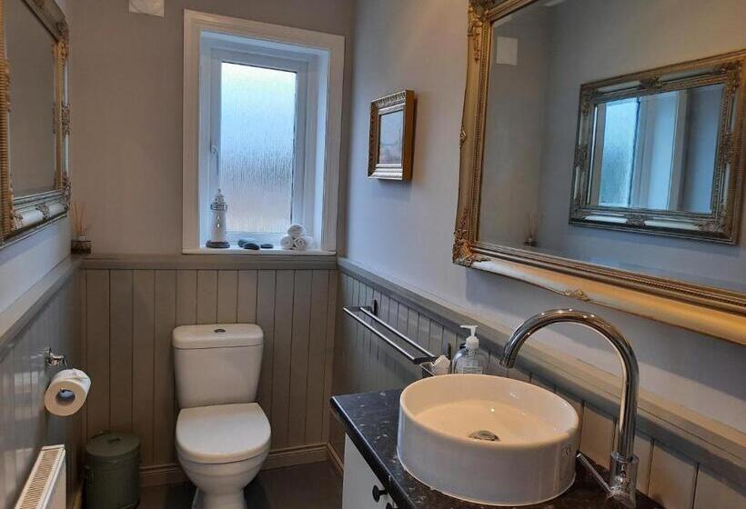 带大床的豪华间, Heather House On The Wild Atlantic Way