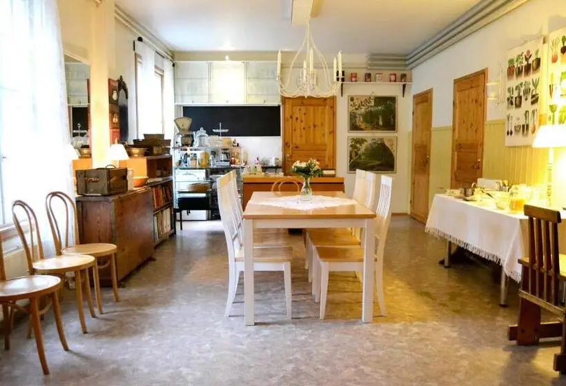 Economy-huone, Villa Puharila