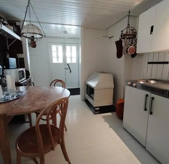 Huoneisto 1 Makuuhuone, Villa Puharila
