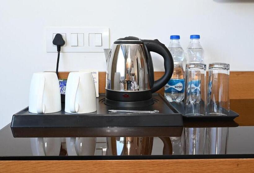 Quarto standard, Classio Royale By Io Hotels Near Golden Temple