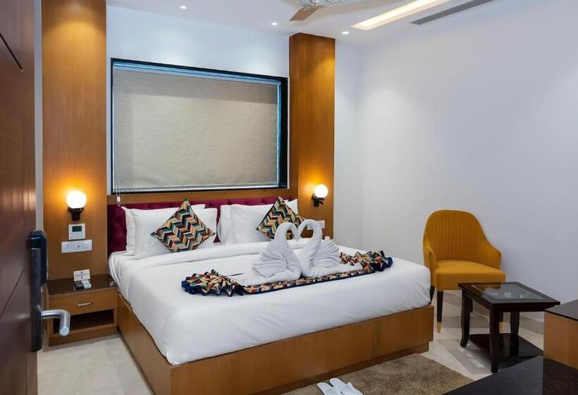 Quarto deluxe, Classio Royale By Io Hotels Near Golden Temple