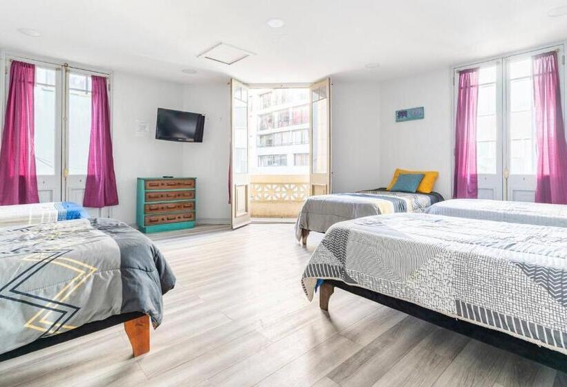 חדר סטנדרט לארבעה, Hostal Mancora