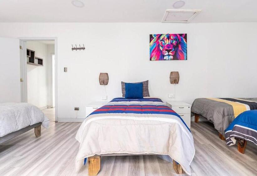 חדר סטנדרט לארבעה, Hostal Mancora