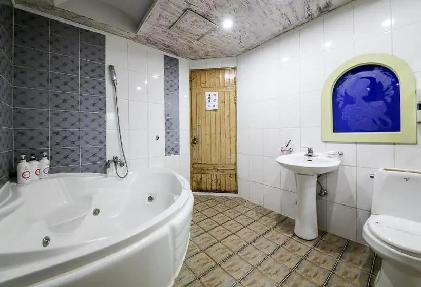 اتاق پرمیوم, Cheongju Ochang Memory Stay