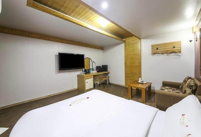 Quarto Premium, Cheongju Ochang Memory Stay