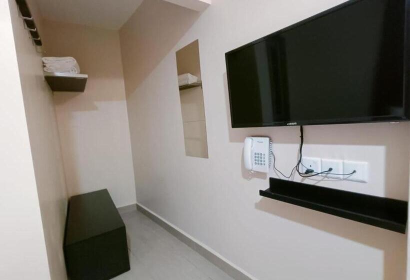 Номер Deluxe, Capital O 90897 Island City