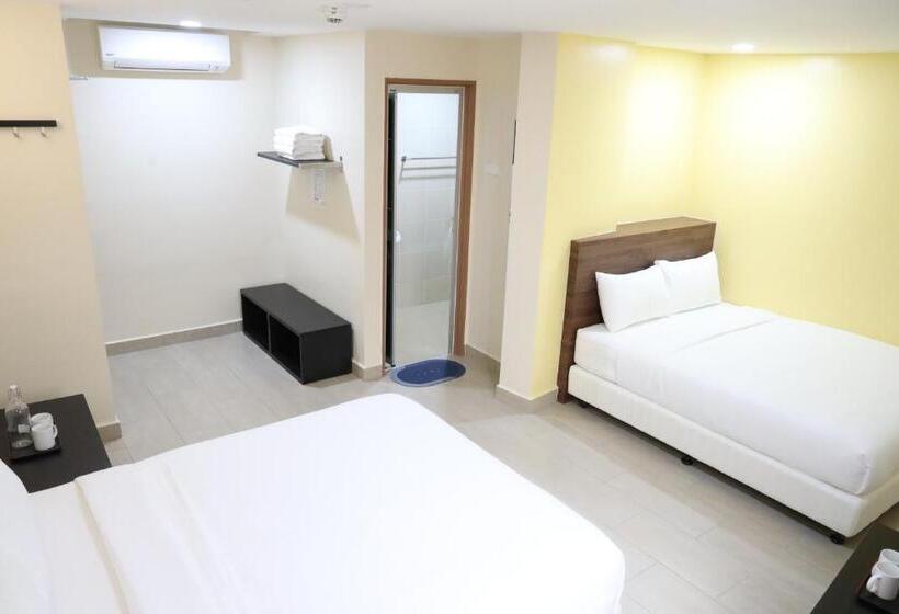 جناح عائلي, Capital O 90897 Island City