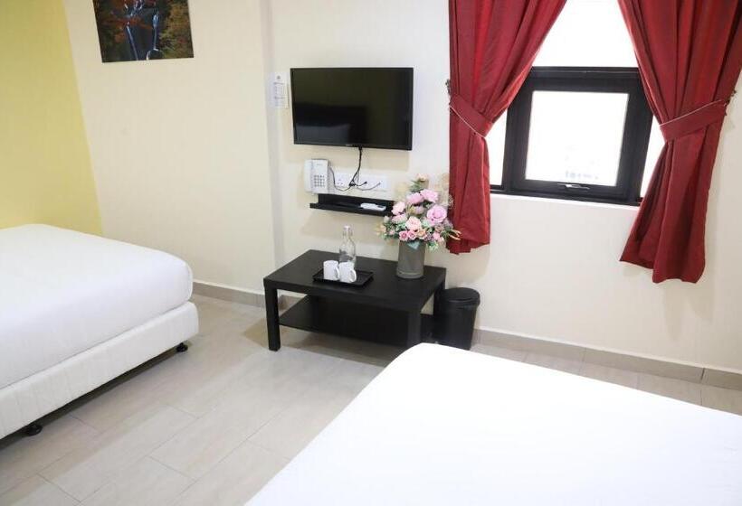 جناح عائلي, Capital O 90897 Island City