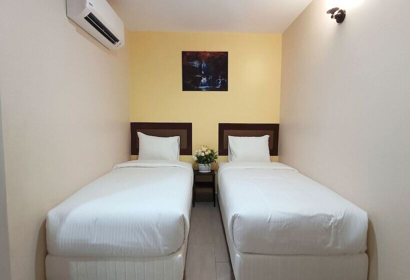 غرفة سوبيريور, Capital O 90897 Island City