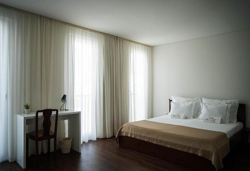 标准间带阳台, Sky Pdl