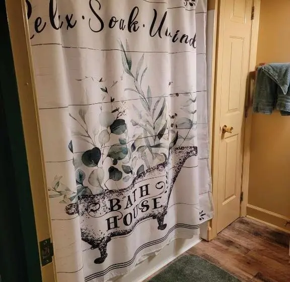 スタンダードルーム, Moonlight Manor Bed And Breakfast
