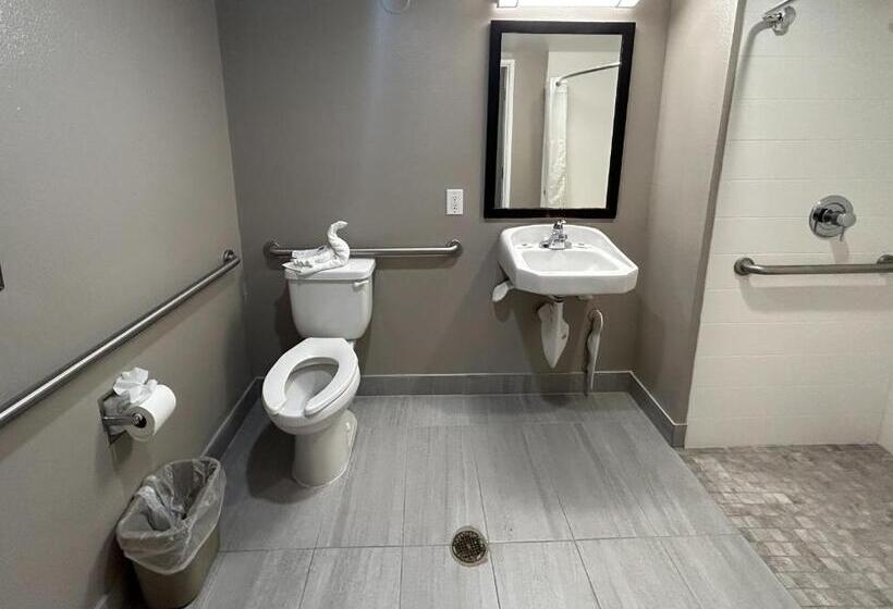 غرفة قياسية لذوى الاحتياجات الخاصة, Studio 6 Suites Carson, Ca