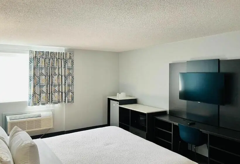 Standard-huone King-vuode, Studio 6 Suites Carson, Ca