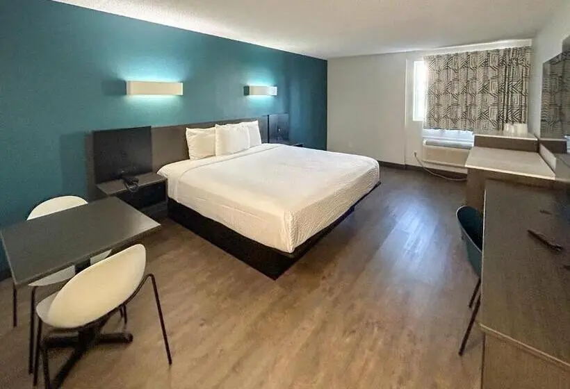 Standard-huone King-vuode, Studio 6 Suites Carson, Ca