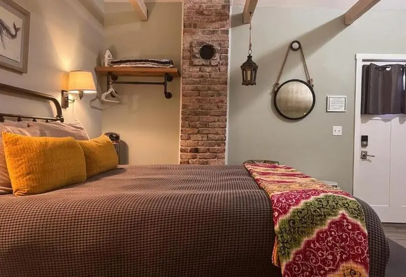 Deluxe-studio, Sea Glass Inn