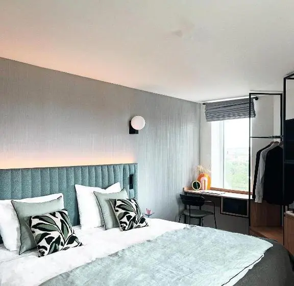 Deluxe-huone Kaupunkinäkymä, H4 Hotel Wyndham Paris Pleyel Resort