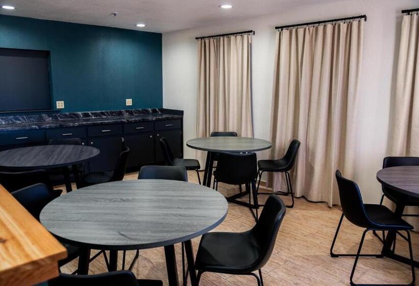 غرفة قياسية, Ok Welcome Home