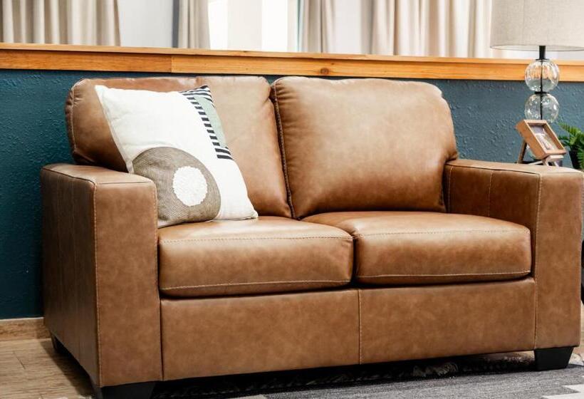 إستوديو قياسى سرير كينج, Ok Welcome Home