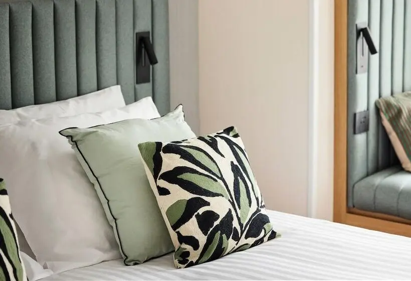 Superior-huone, Wyndham Paris Pleyel