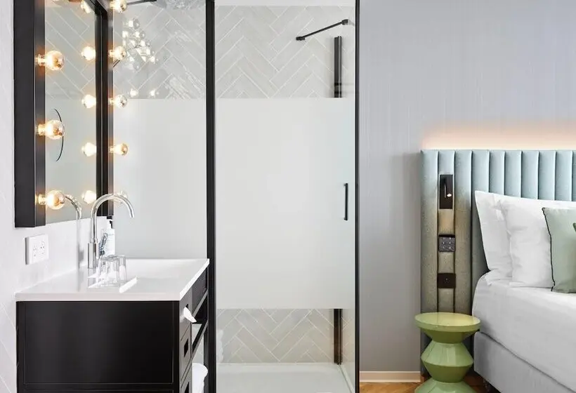 Comfort-huone, Wyndham Paris Pleyel