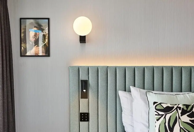 Juniorsviitti Näkymä, Wyndham Paris Pleyel