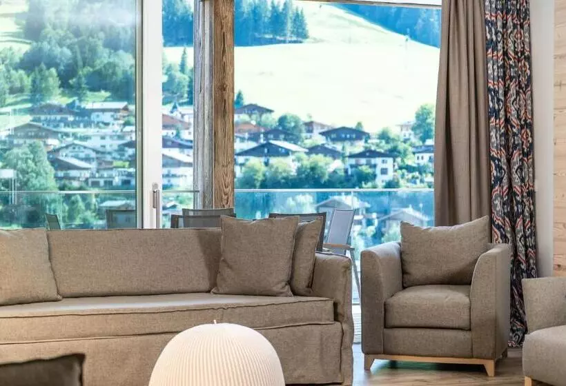 ２ベッドルームデラックスアパートメント, Adler Resort