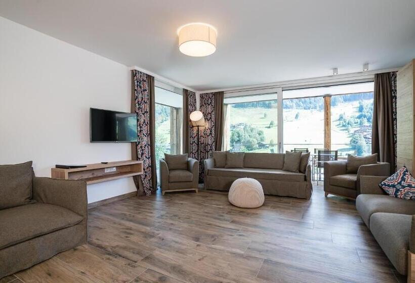 豪华两卧室公寓, Adler Resort