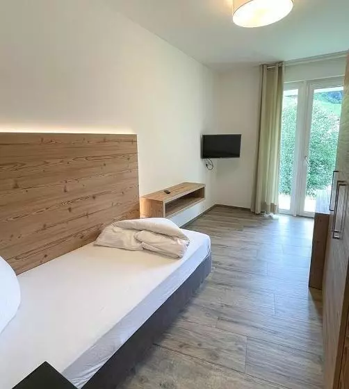 テラス付き１ベッドルームアパートメント, Adler Resort