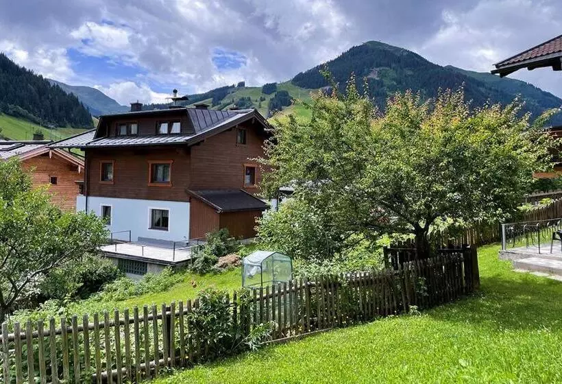テラス付き１ベッドルームアパートメント, Adler Resort