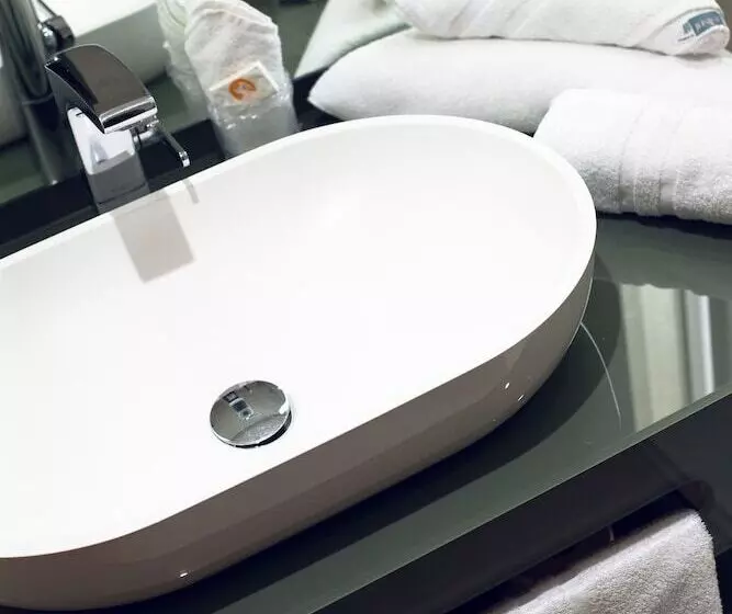 ２ベッドルームのコンフォートアパートメント, Adler Resort