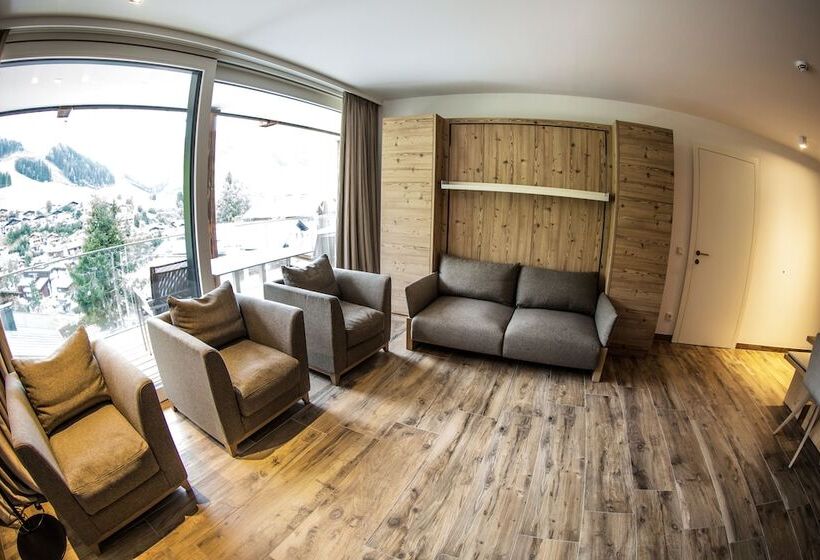 豪华两卧室公寓, Adler Resort