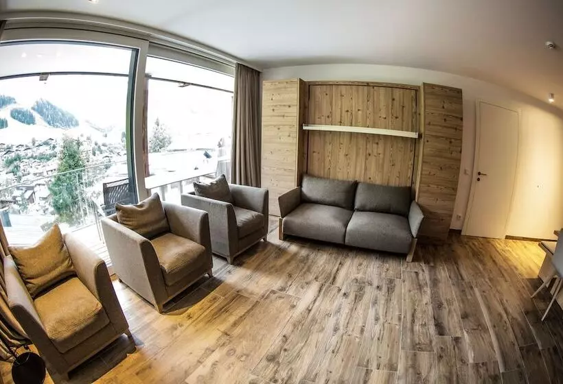 ２ベッドルームデラックスアパートメント, Adler Resort