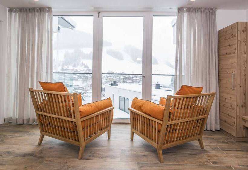 带1个卧室的顶楼公寓, Adler Resort