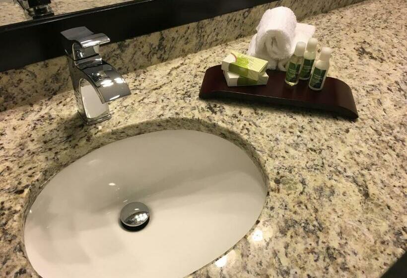 غرفة ديلوكس مطلّة علي البحر مزوَّدة بشُرفة, Anchor Inn