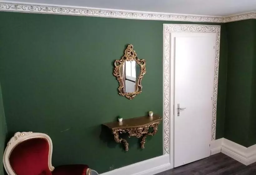 マウンテンビュースタンダードルーム, Historisches Hotel Bären