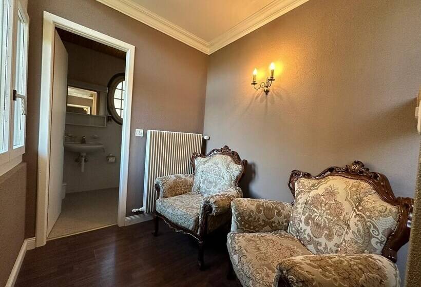 스탠다드 룸 산 전망, Historisches Hotel Bären