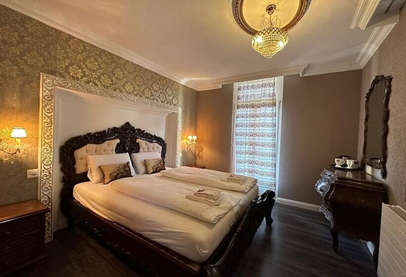 스탠다드 룸 산 전망, Historisches Hotel Bären