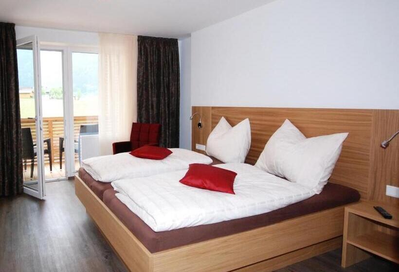 דירת שני חדרים, Der Winklhof