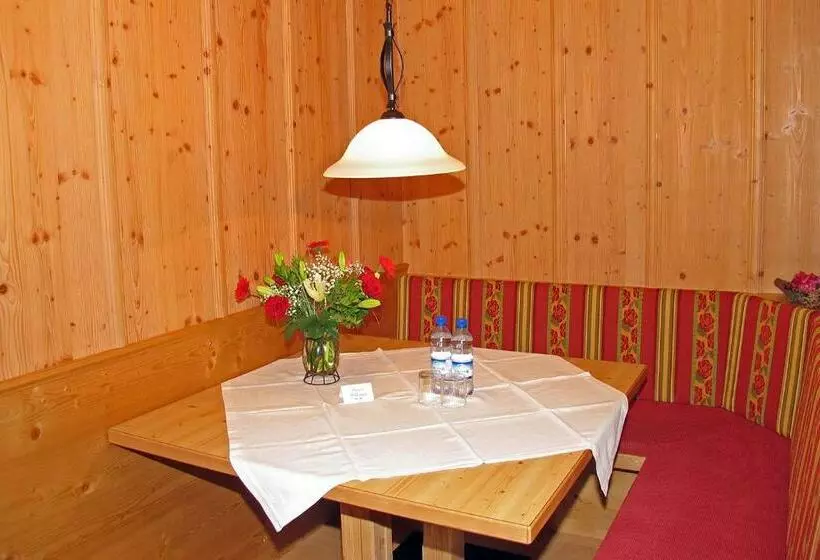 آپارتمان 2 خوابه, Garbershof