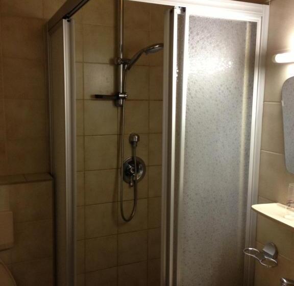 Номер Стандарт, Gasthaus Sonne