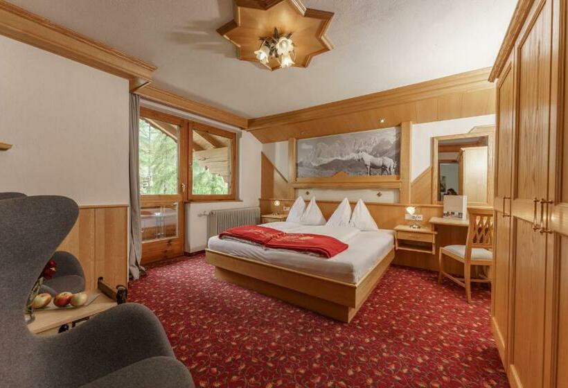 Номер Стандарт, Lärchenhof