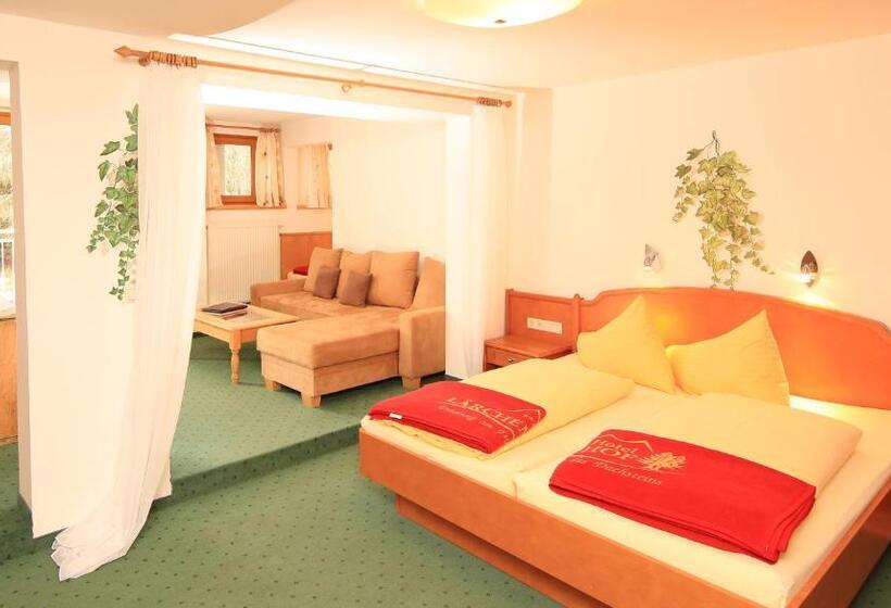 小型套房, Lärchenhof