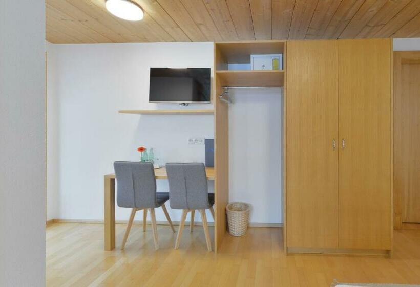 חדר סטנדרט עם מרפסת, Pension Haus Romy