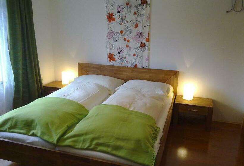 스탠다드 룸, Pension 's Waldeck