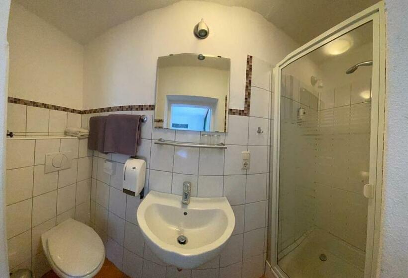 스탠다드 발코니 룸, Pension 's Waldeck